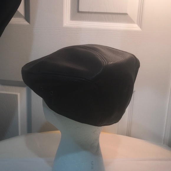 100per cent PU leather brown cap xl - Picture 4 of 8